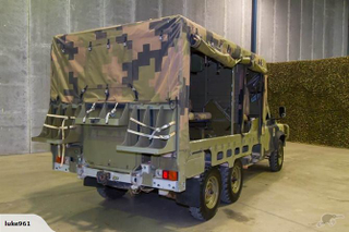 Illustration for article titled Spotted on Trade Me: Land Rover Defender 110 6x6
